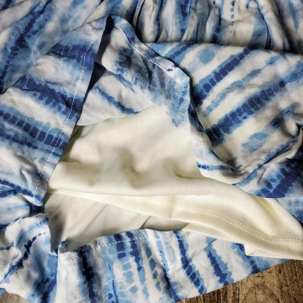 Le Lis Blue and White Tie-Dye Shorts Romper Women's Size Small NWOT - Picture 6 of 15